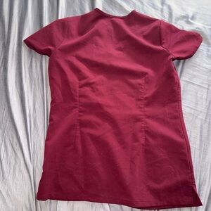 FIGS Burgundy SCRUB TOP XXS